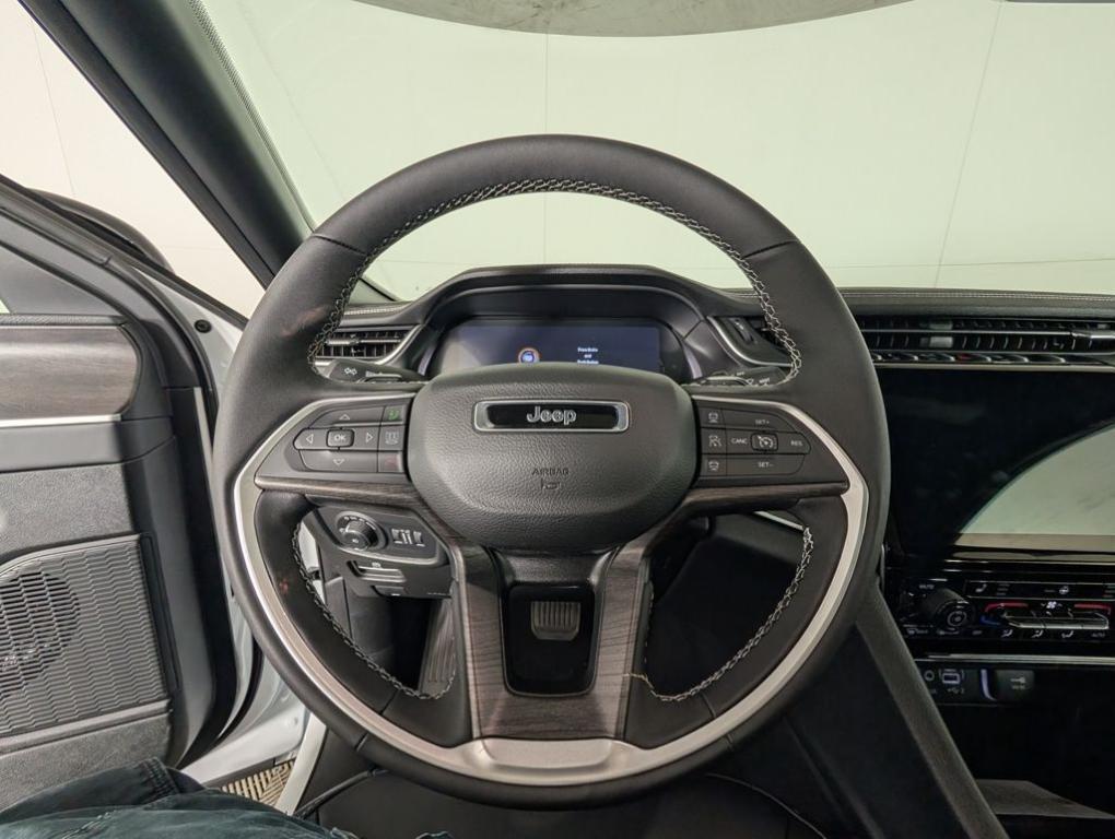 new 2025 Jeep Grand Cherokee L car, priced at $51,891