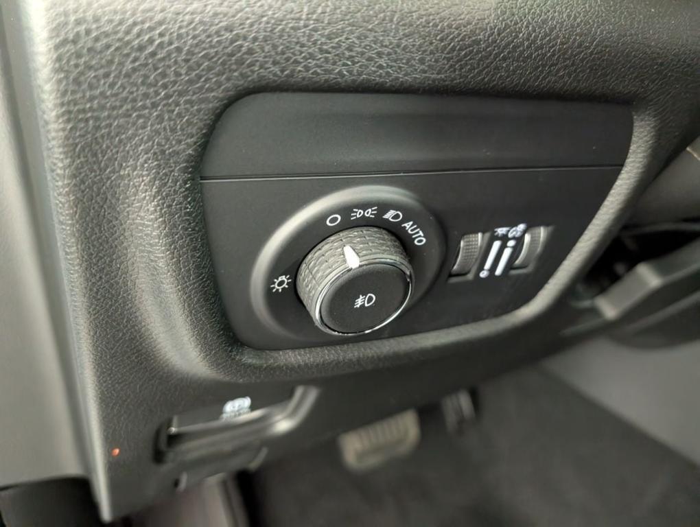 new 2025 Jeep Grand Cherokee L car, priced at $51,891
