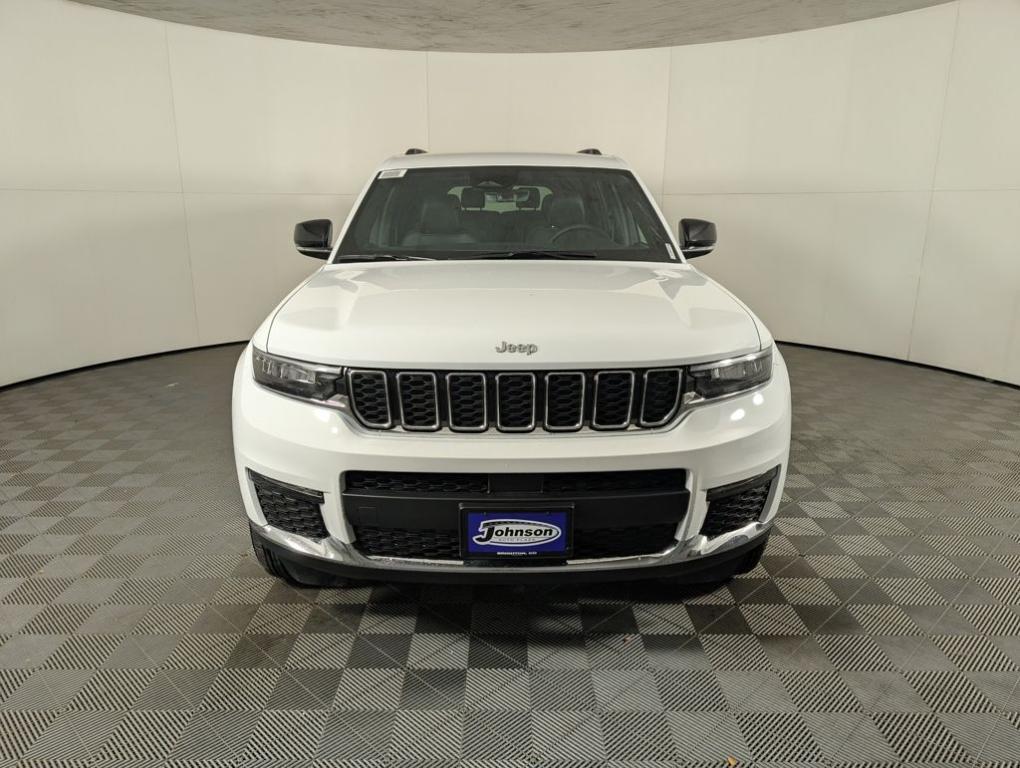 new 2025 Jeep Grand Cherokee L car, priced at $43,975