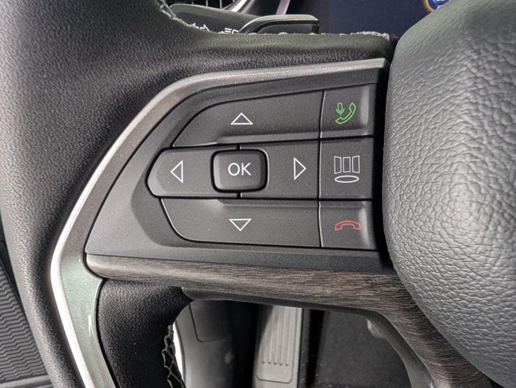 new 2025 Jeep Grand Cherokee L car, priced at $43,975