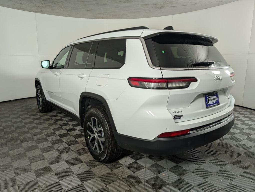 new 2025 Jeep Grand Cherokee L car, priced at $43,975