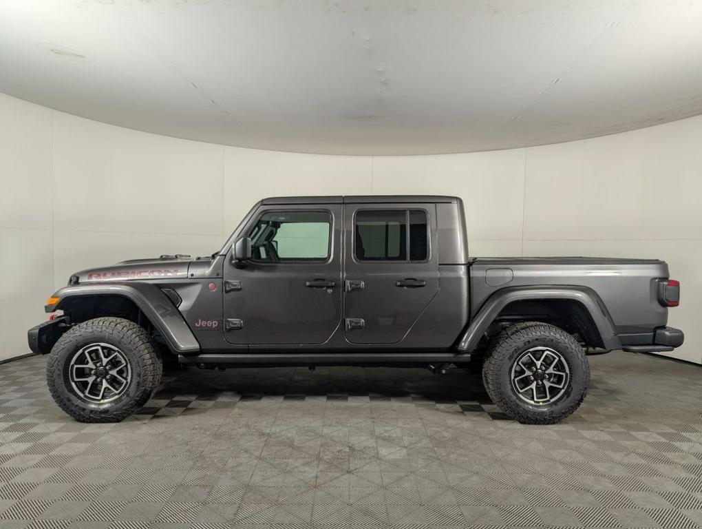 new 2025 Jeep Gladiator car, priced at $64,409