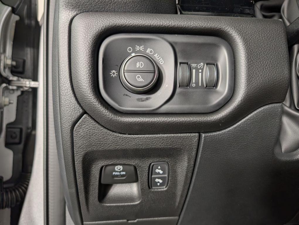 new 2025 Ram 1500 car, priced at $60,217