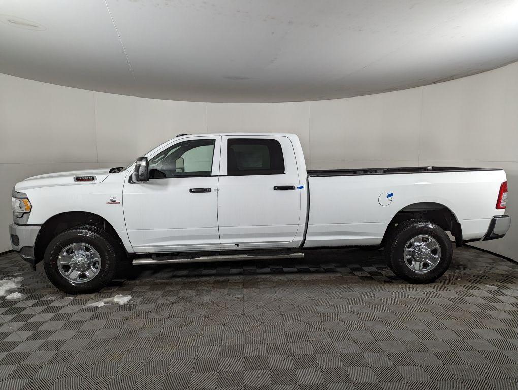 new 2024 Ram 3500 car, priced at $65,952