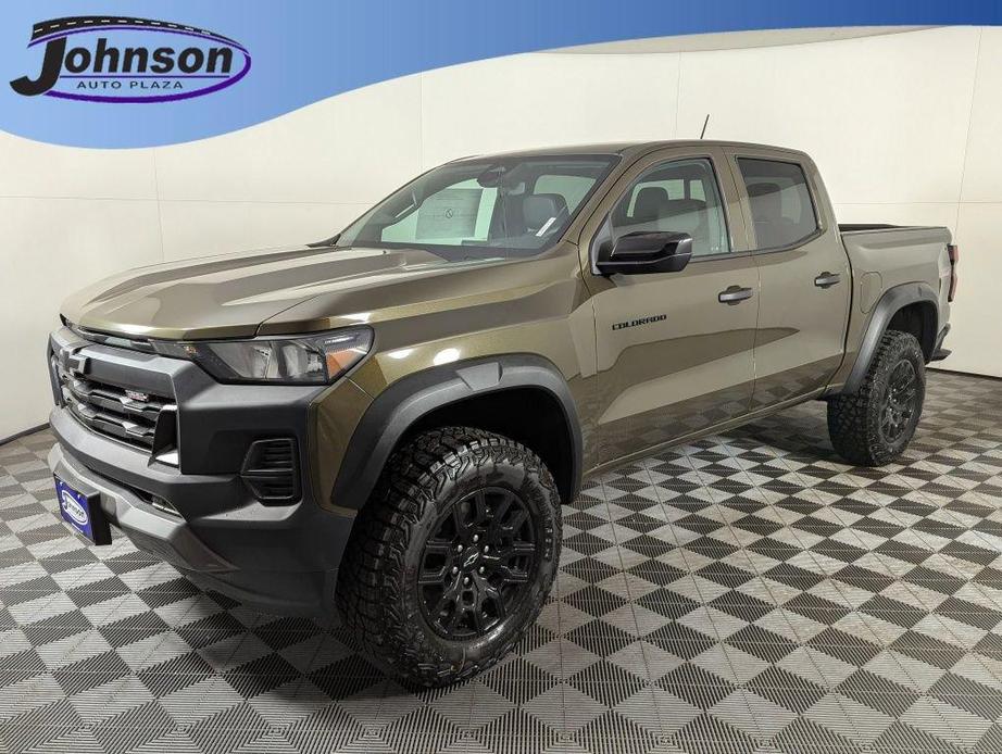 new 2024 Chevrolet Colorado car, priced at $41,577