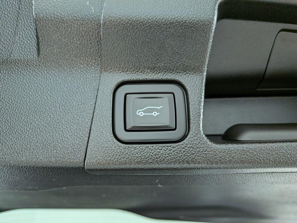 used 2023 GMC Acadia car, priced at $32,488