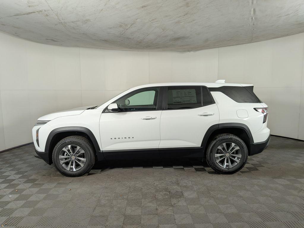 new 2026 Chevrolet Equinox car, priced at $31,662