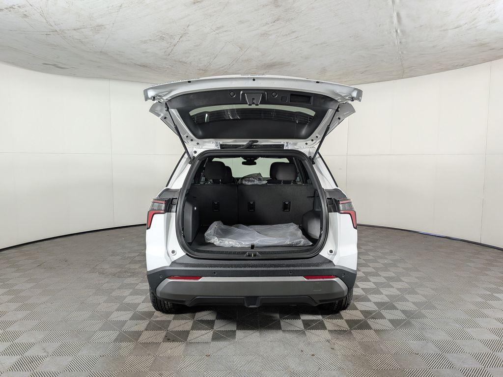 new 2026 Chevrolet Equinox car, priced at $31,662