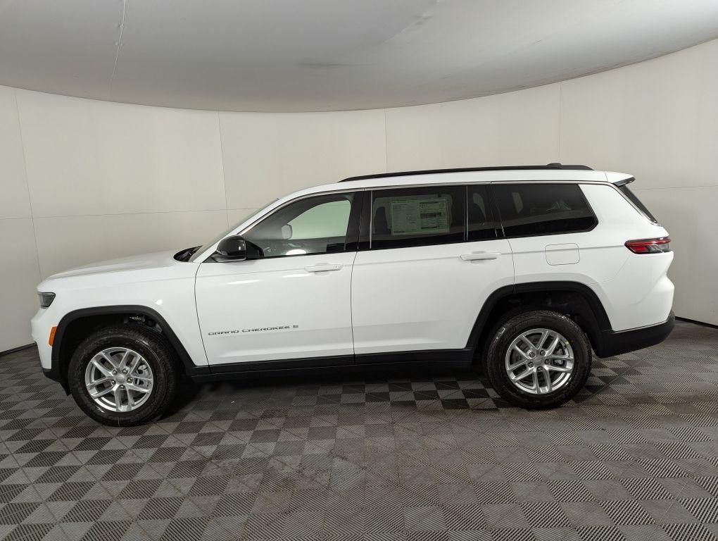 new 2025 Jeep Grand Cherokee L car, priced at $39,835