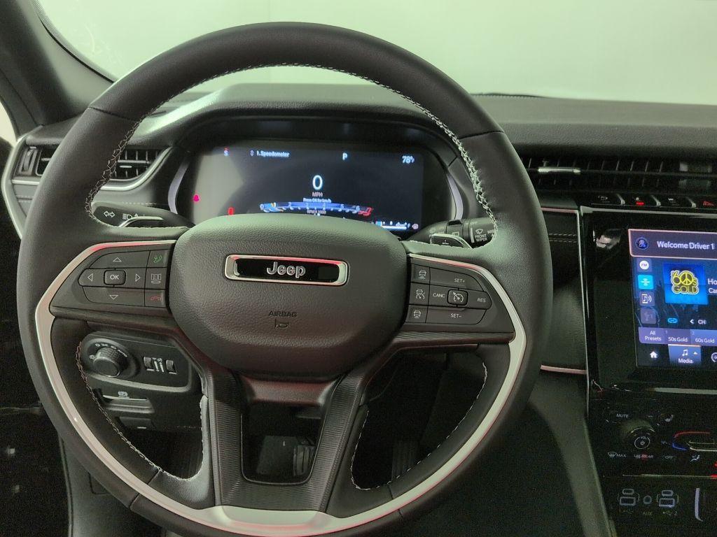 new 2025 Jeep Grand Cherokee car, priced at $45,278