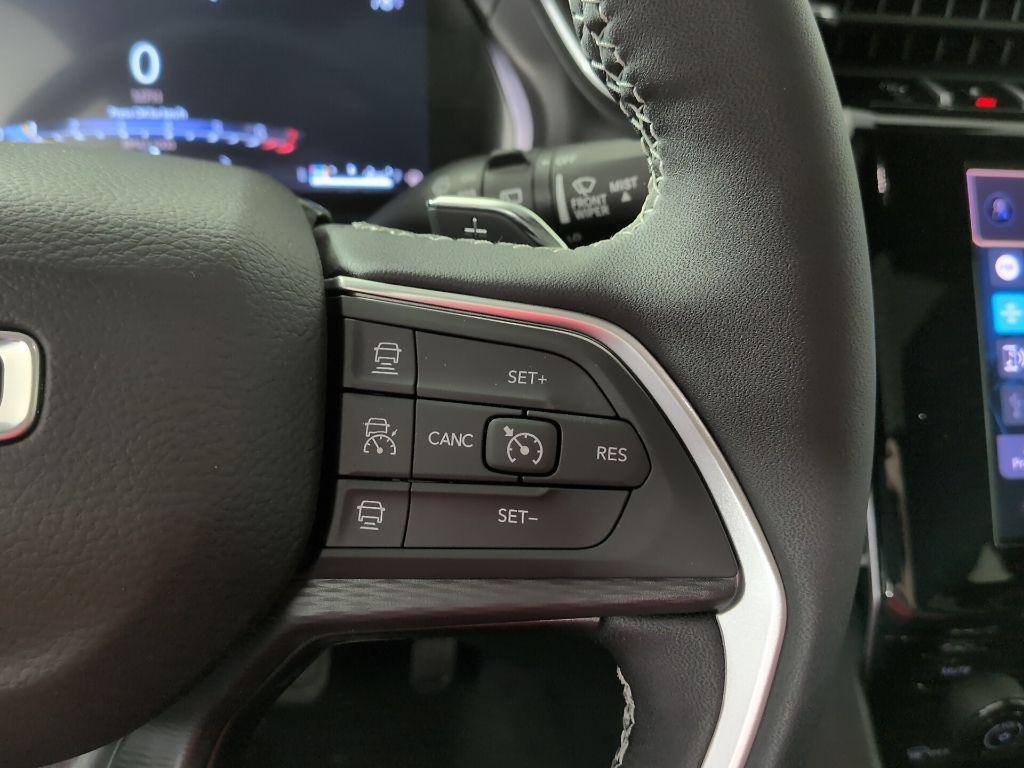 new 2025 Jeep Grand Cherokee car, priced at $45,278