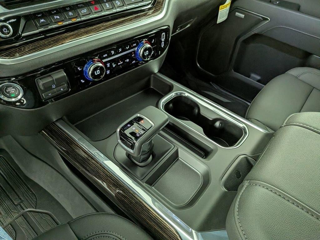 new 2025 GMC Sierra 1500 car, priced at $58,269