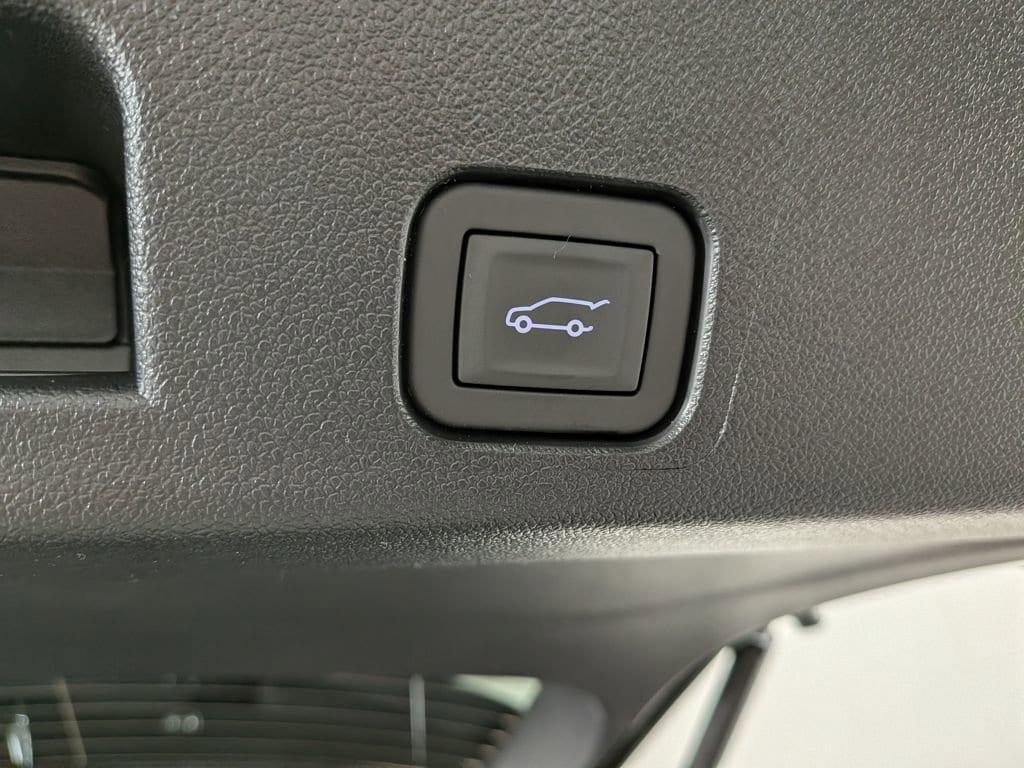 new 2025 GMC Acadia car, priced at $63,111