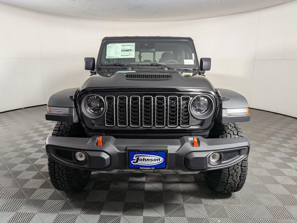 new 2025 Jeep Gladiator car, priced at $45,705