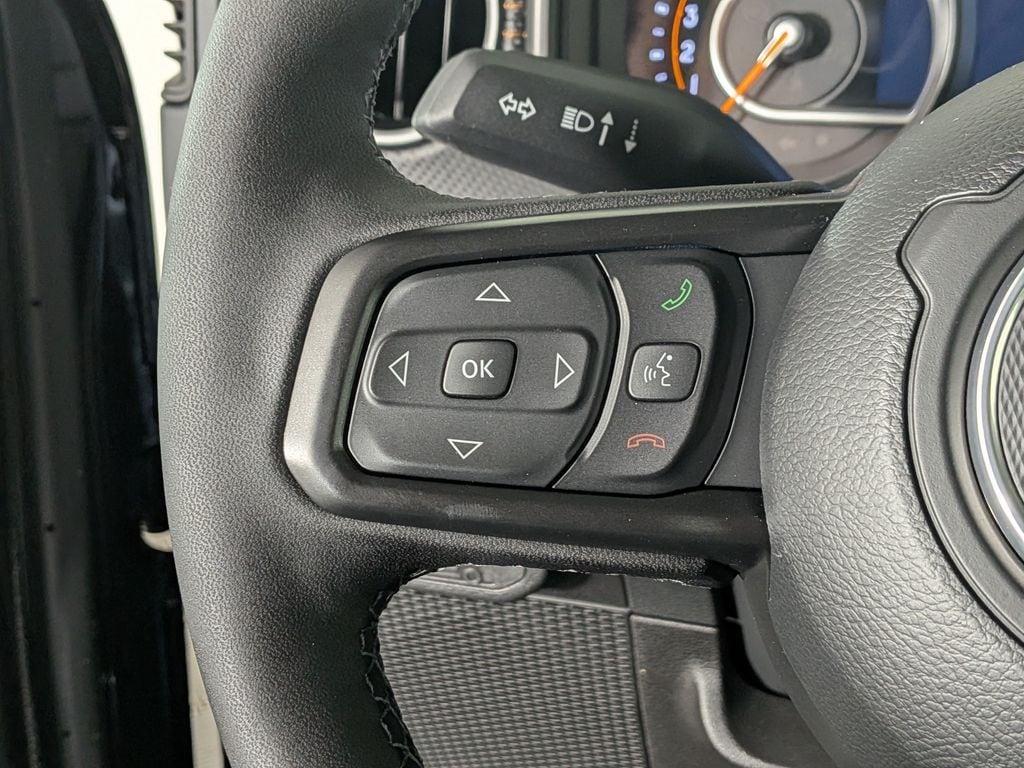 new 2025 Jeep Gladiator car, priced at $45,705