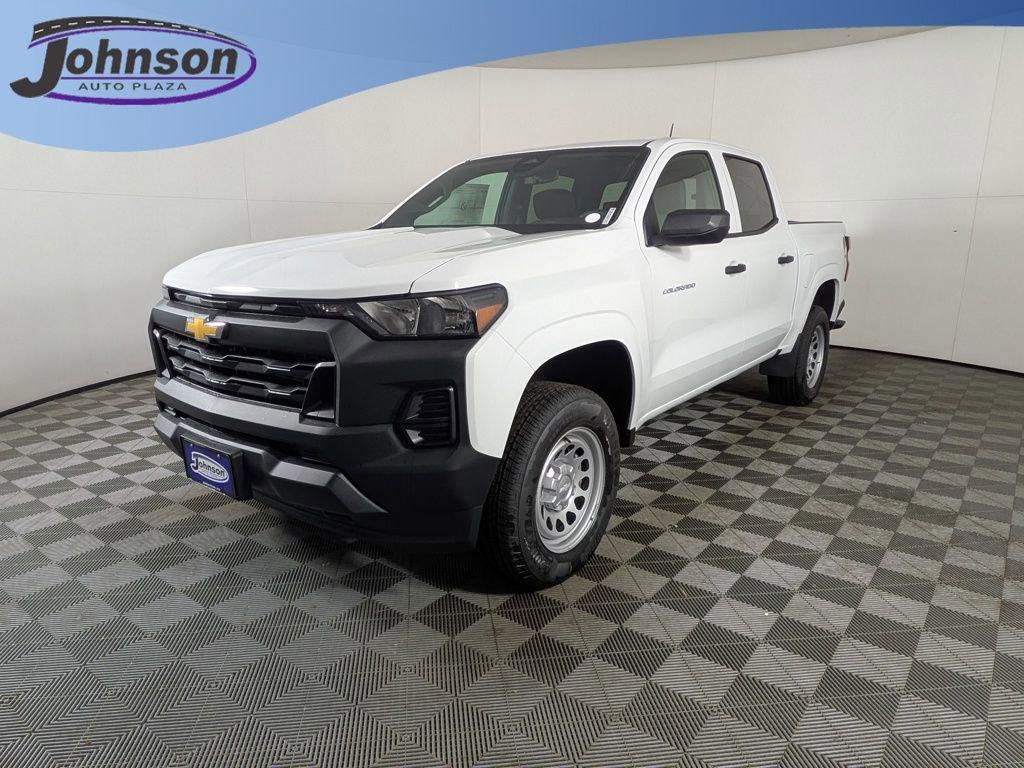 new 2025 Chevrolet Colorado car, priced at $39,134