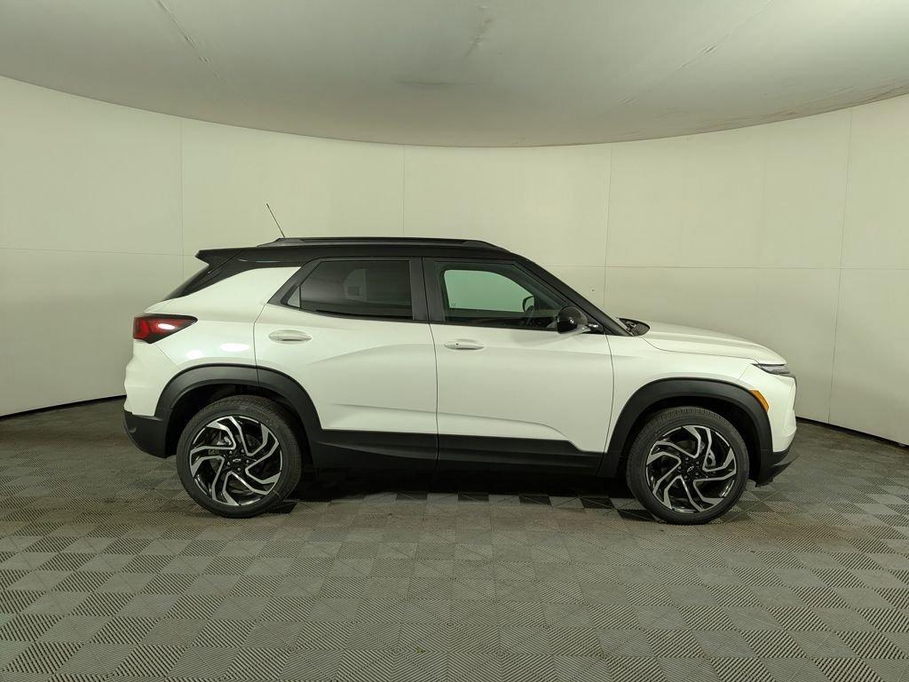 new 2026 Chevrolet TrailBlazer car, priced at $35,302