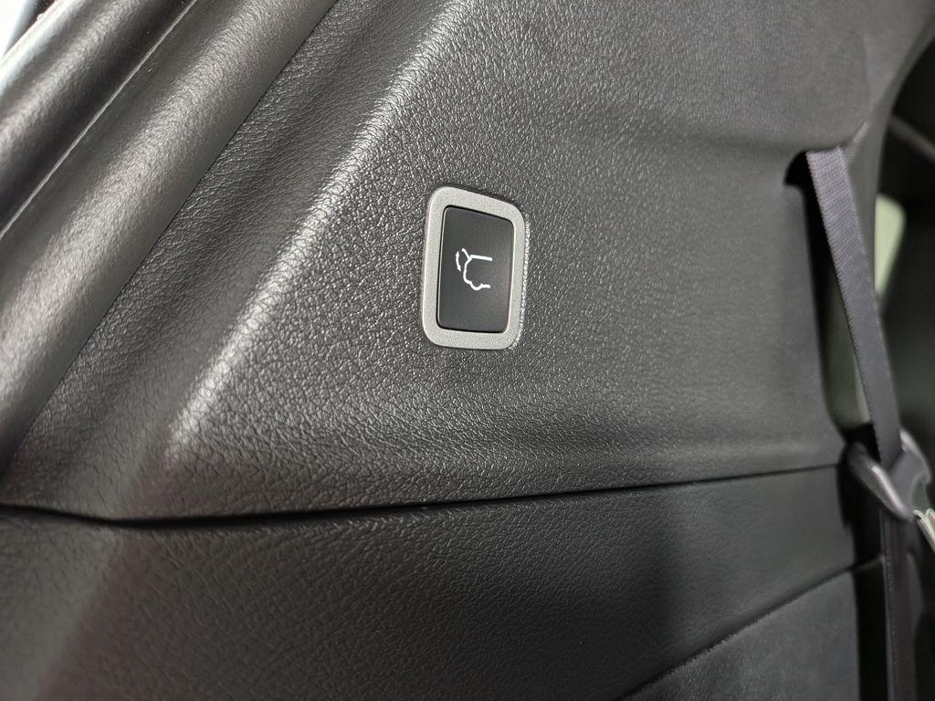 new 2025 Chrysler Pacifica car, priced at $53,991