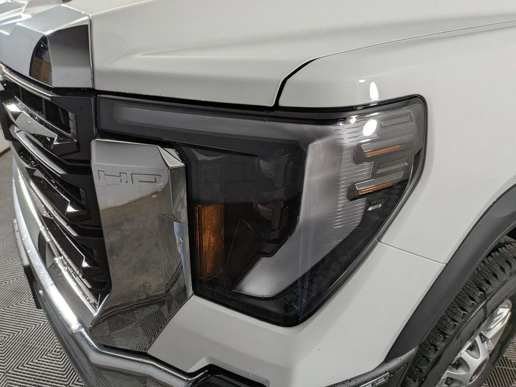 new 2025 GMC Sierra 2500 car, priced at $59,359