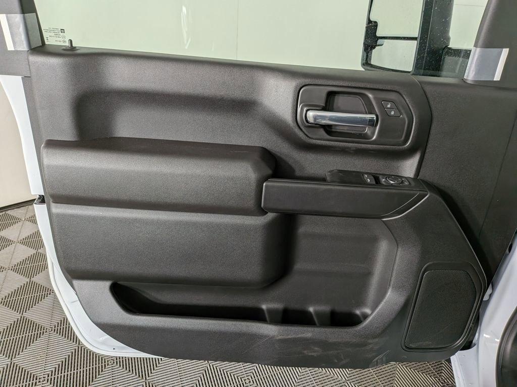 new 2025 GMC Sierra 2500 car, priced at $52,967