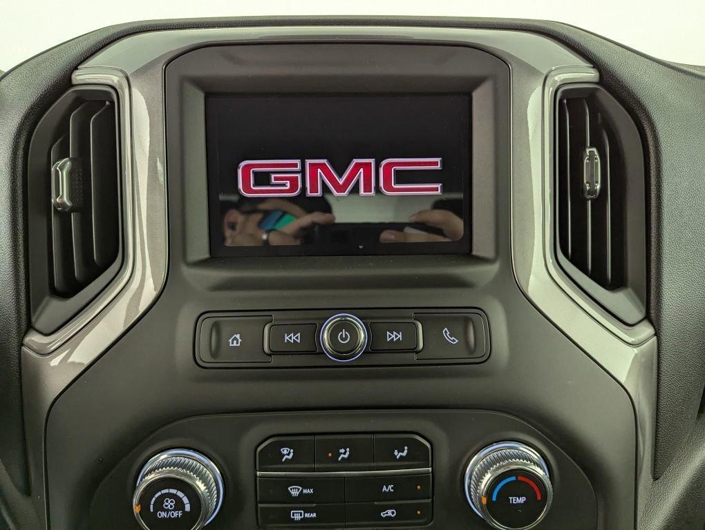 new 2025 GMC Sierra 1500 car, priced at $51,319