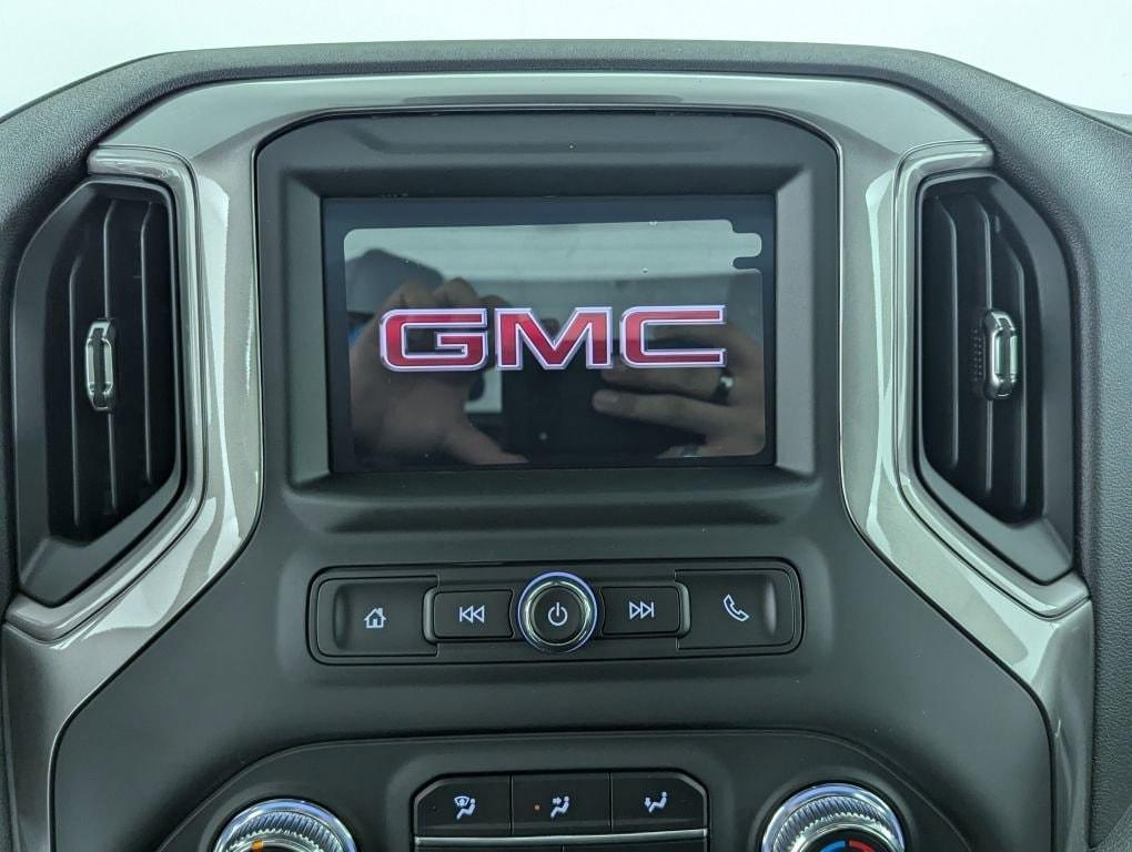 new 2024 GMC Sierra 1500 car, priced at $42,068