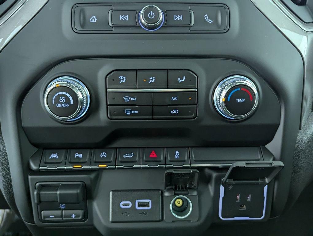 new 2024 GMC Sierra 1500 car, priced at $40,859