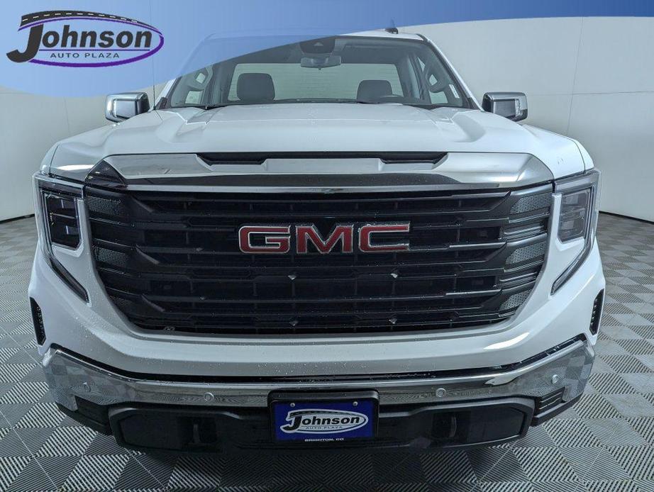 new 2024 GMC Sierra 1500 car, priced at $42,068