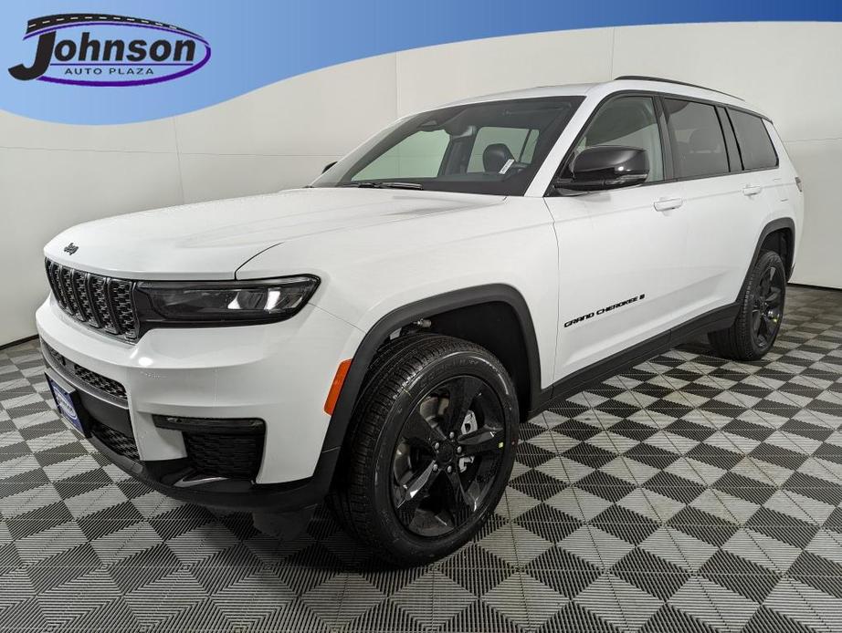 new 2024 Jeep Grand Cherokee L car, priced at $51,654