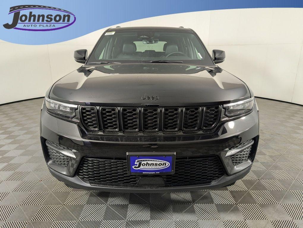 new 2025 Jeep Grand Cherokee car, priced at $43,025