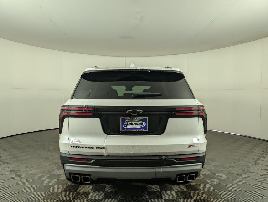 new 2025 Chevrolet Traverse car, priced at $55,499