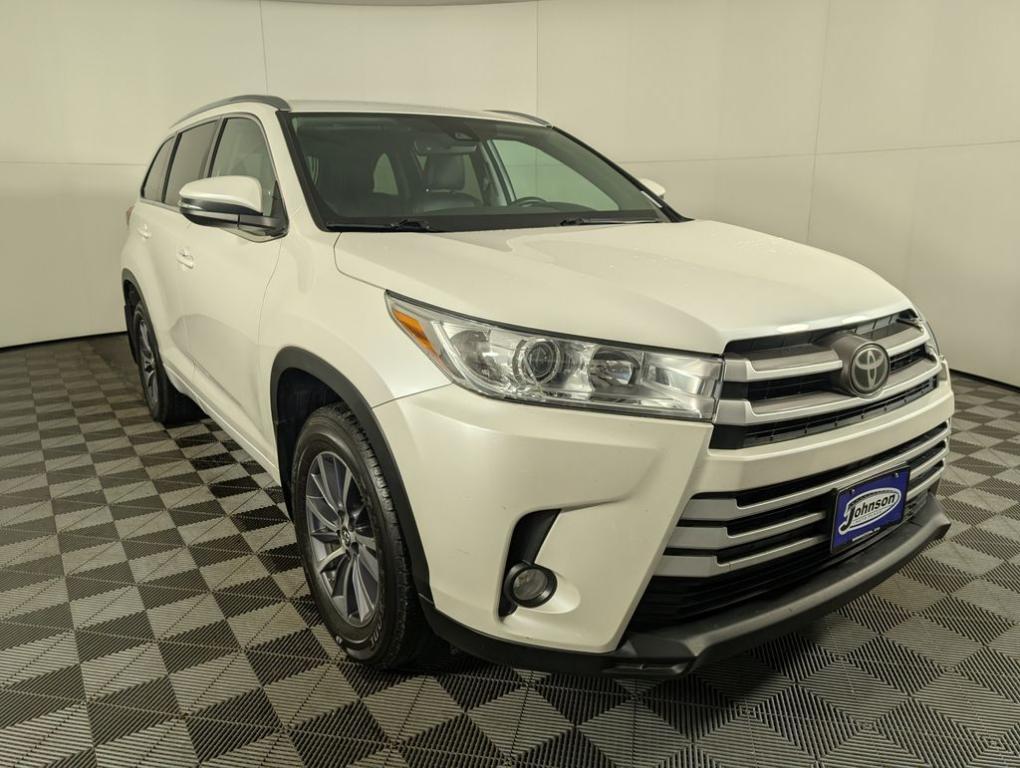 used 2018 Toyota Highlander car, priced at $24,588