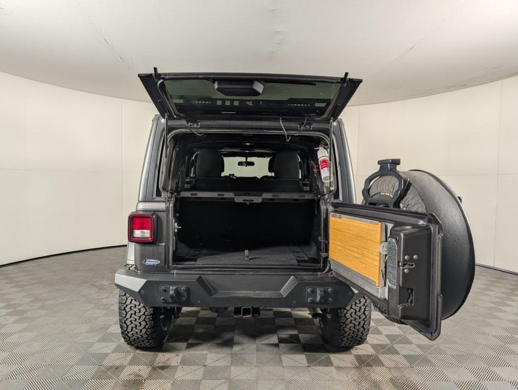 used 2018 Jeep Wrangler Unlimited car, priced at $27,488