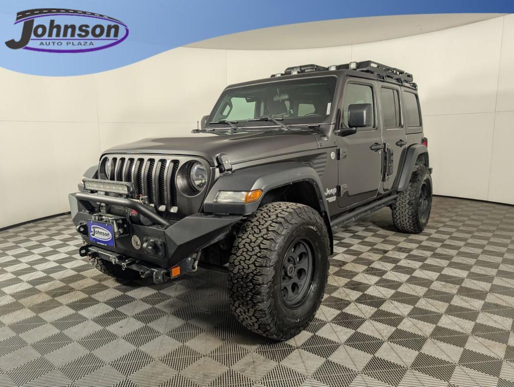 used 2018 Jeep Wrangler Unlimited car, priced at $27,488