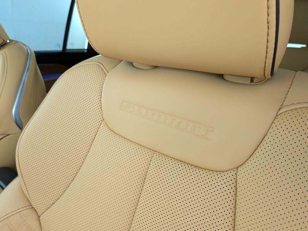 new 2025 Jeep Grand Cherokee car, priced at $63,561