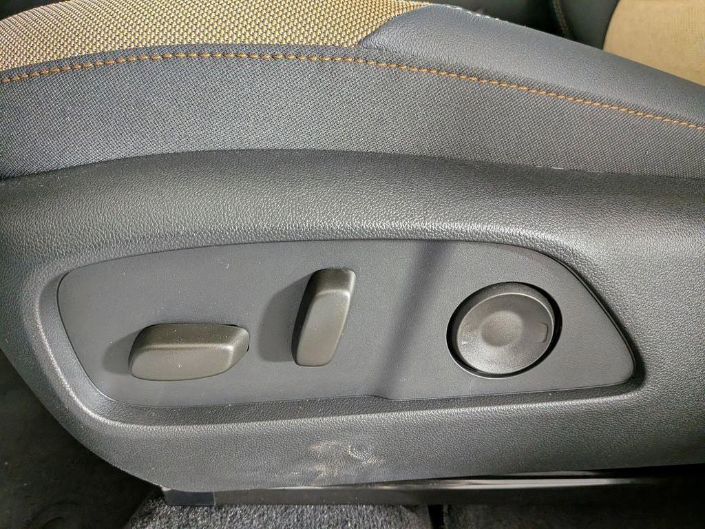 new 2026 Chevrolet Equinox car, priced at $37,744