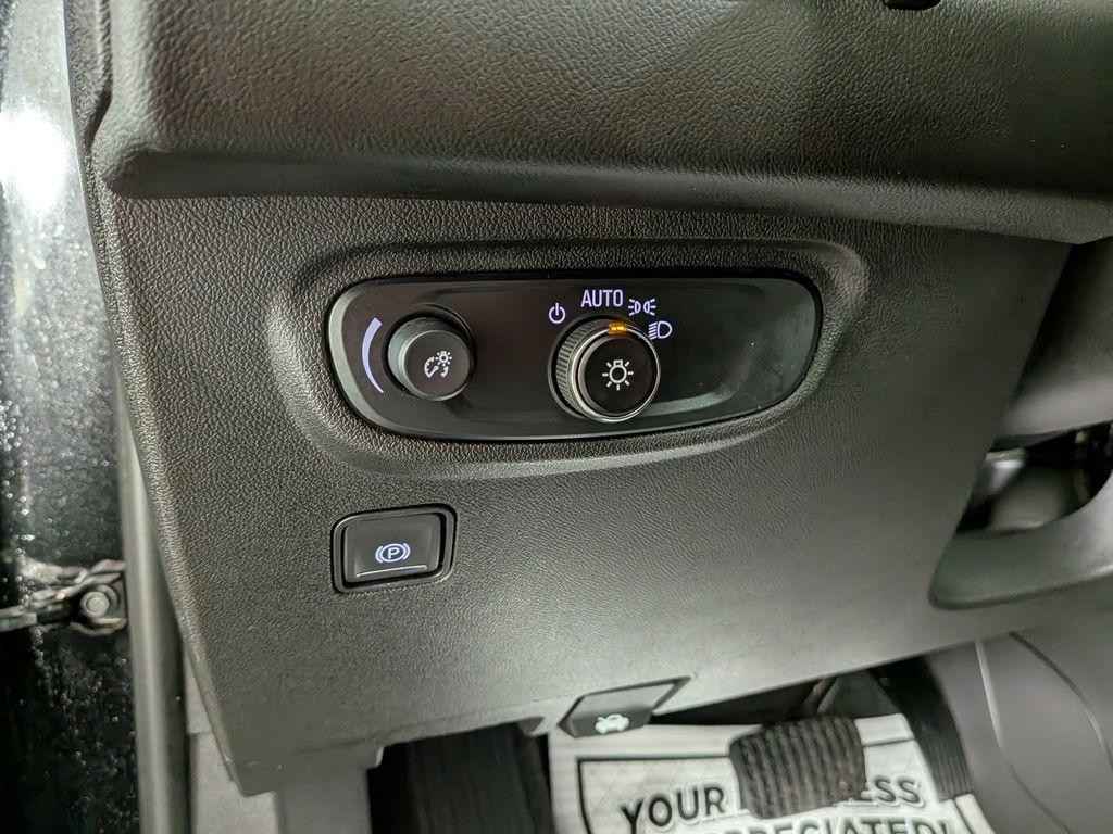 used 2024 GMC Terrain car, priced at $23,636