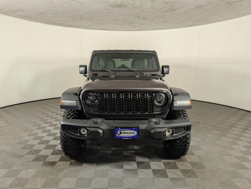 new 2025 Jeep Wrangler car, priced at $48,043