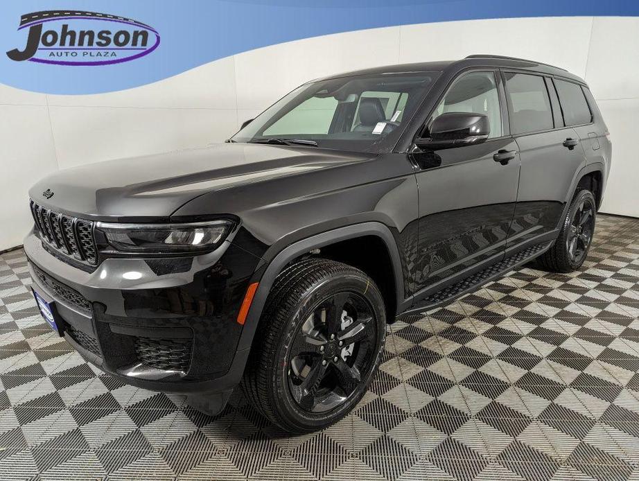 new 2024 Jeep Grand Cherokee L car, priced at $40,932