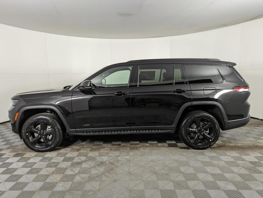 new 2024 Jeep Grand Cherokee L car, priced at $44,932