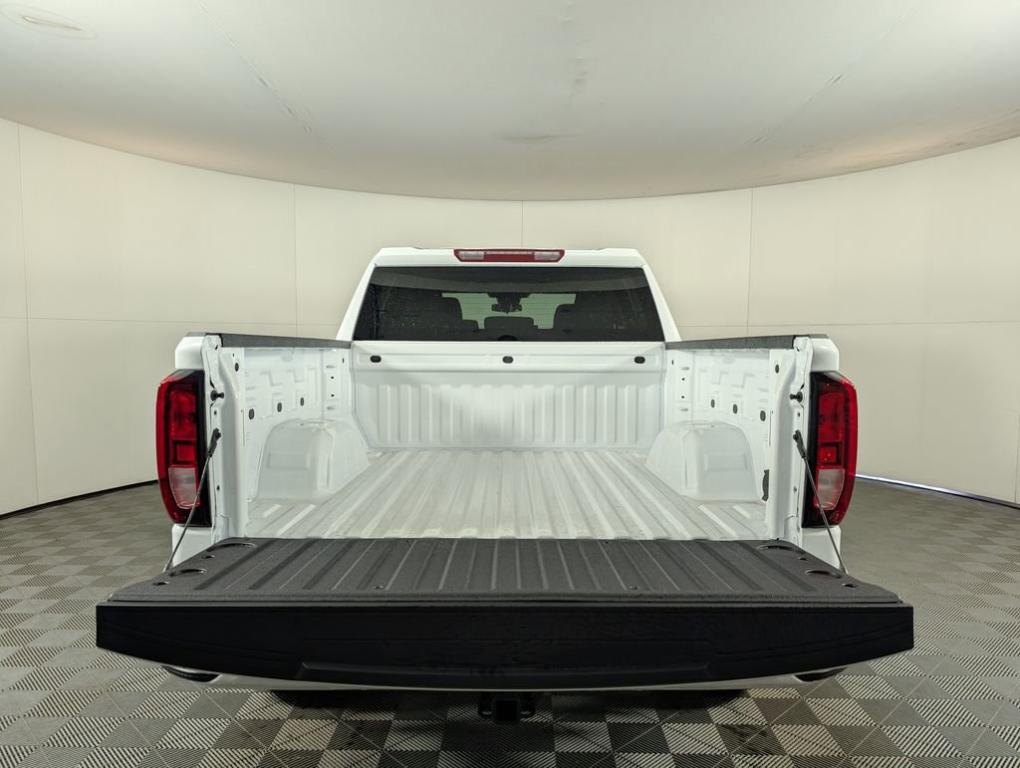 new 2025 GMC Sierra 1500 car, priced at $54,644