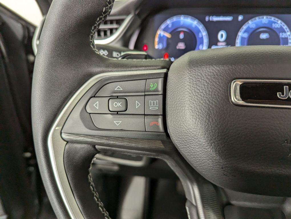 new 2025 Jeep Grand Cherokee car, priced at $44,880