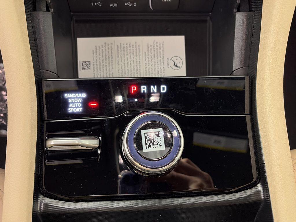 new 2025 Jeep Grand Cherokee L car, priced at $48,186