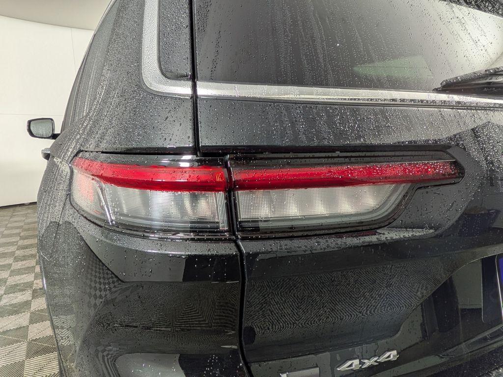 used 2022 Jeep Grand Cherokee L car, priced at $37,488