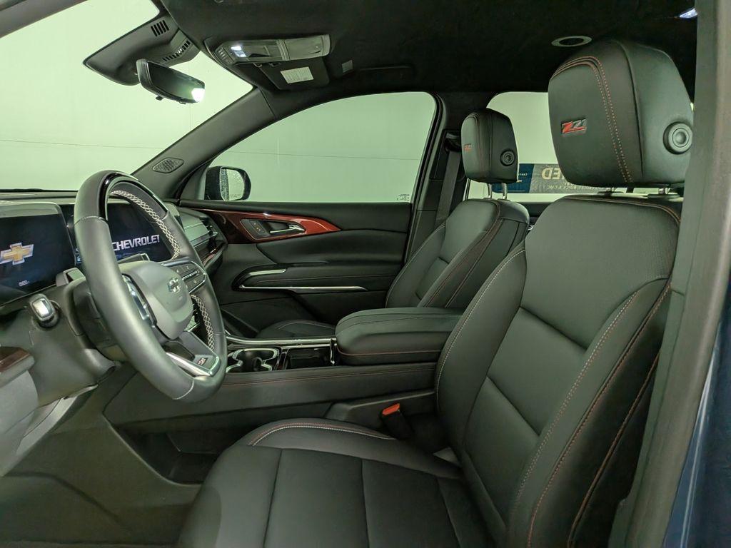 used 2024 Chevrolet Traverse car, priced at $46,488