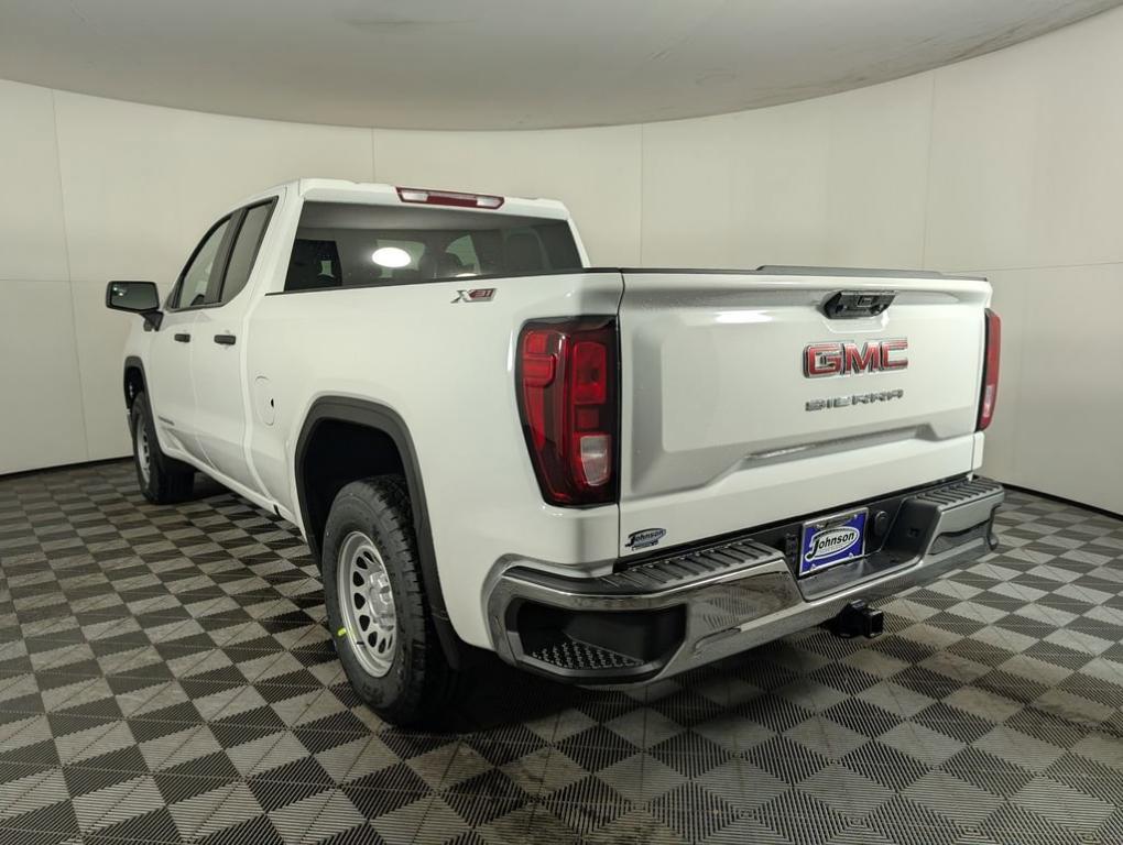 new 2025 GMC Sierra 1500 car, priced at $47,569