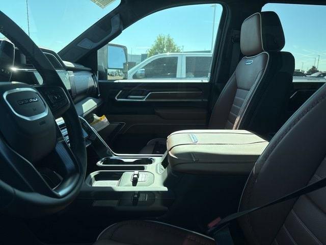 new 2025 GMC Sierra 2500 car, priced at $92,199
