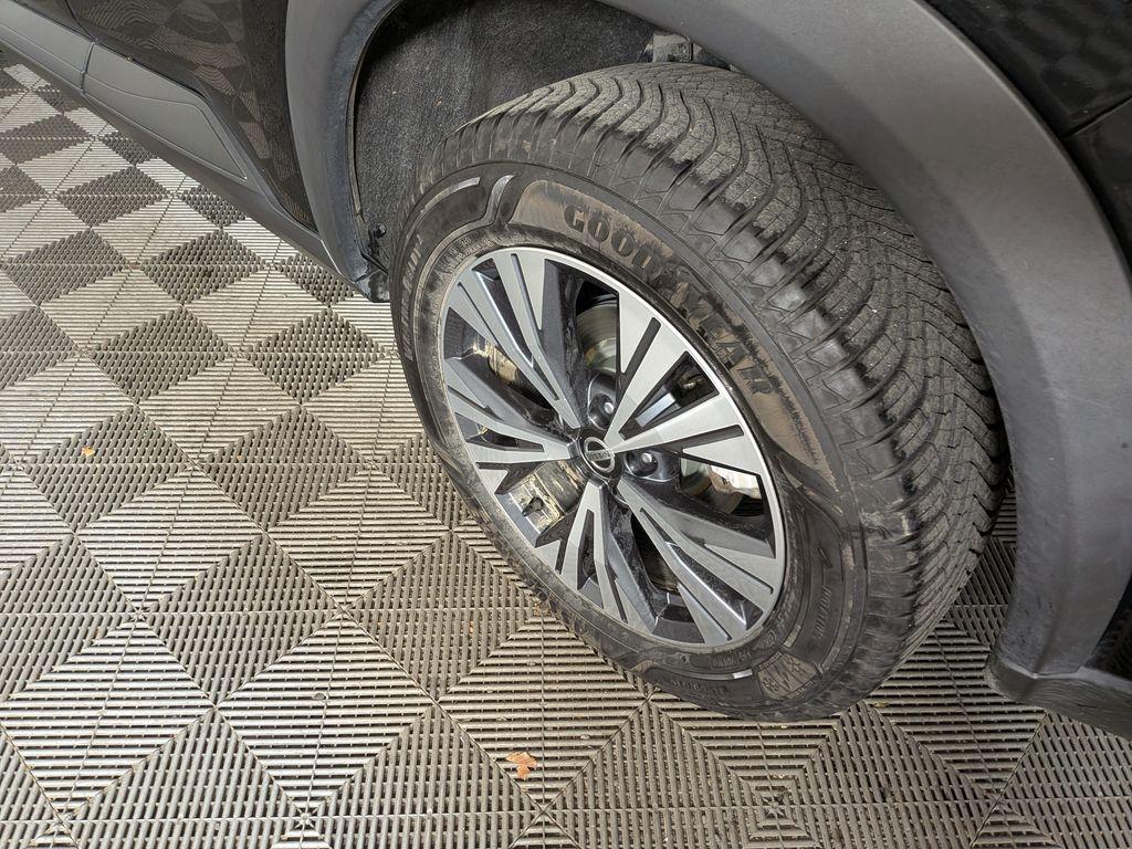 used 2021 Nissan Rogue car, priced at $18,488