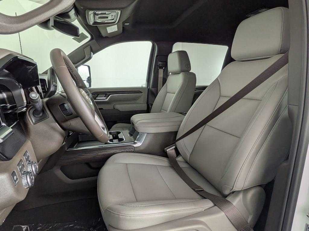 new 2025 GMC Sierra 2500 car, priced at $77,450