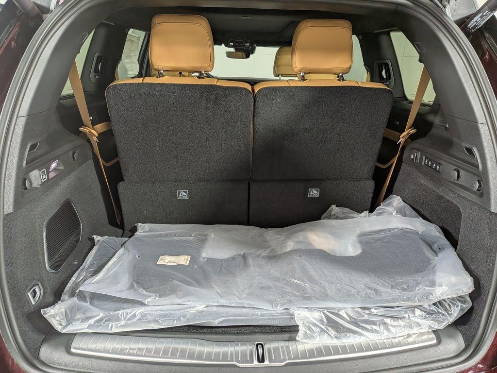 new 2025 Jeep Grand Cherokee L car, priced at $62,989